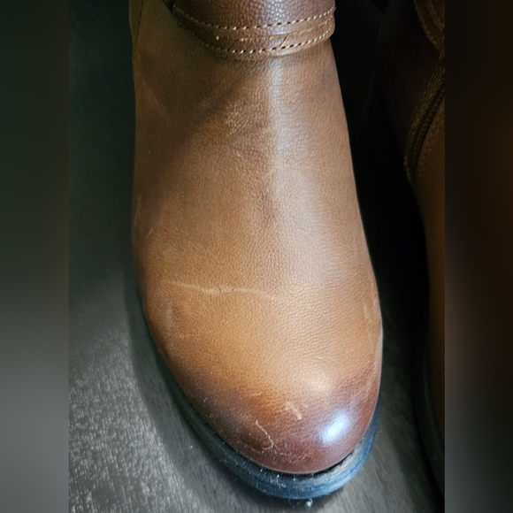 *New Leather Steve Madden Boots* - Picture 7 of 9